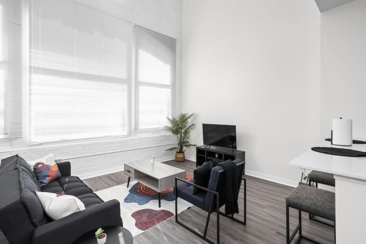 2Br 2Ba In The Block Apartment By Cozysuites Indianapolis Exteriör bild